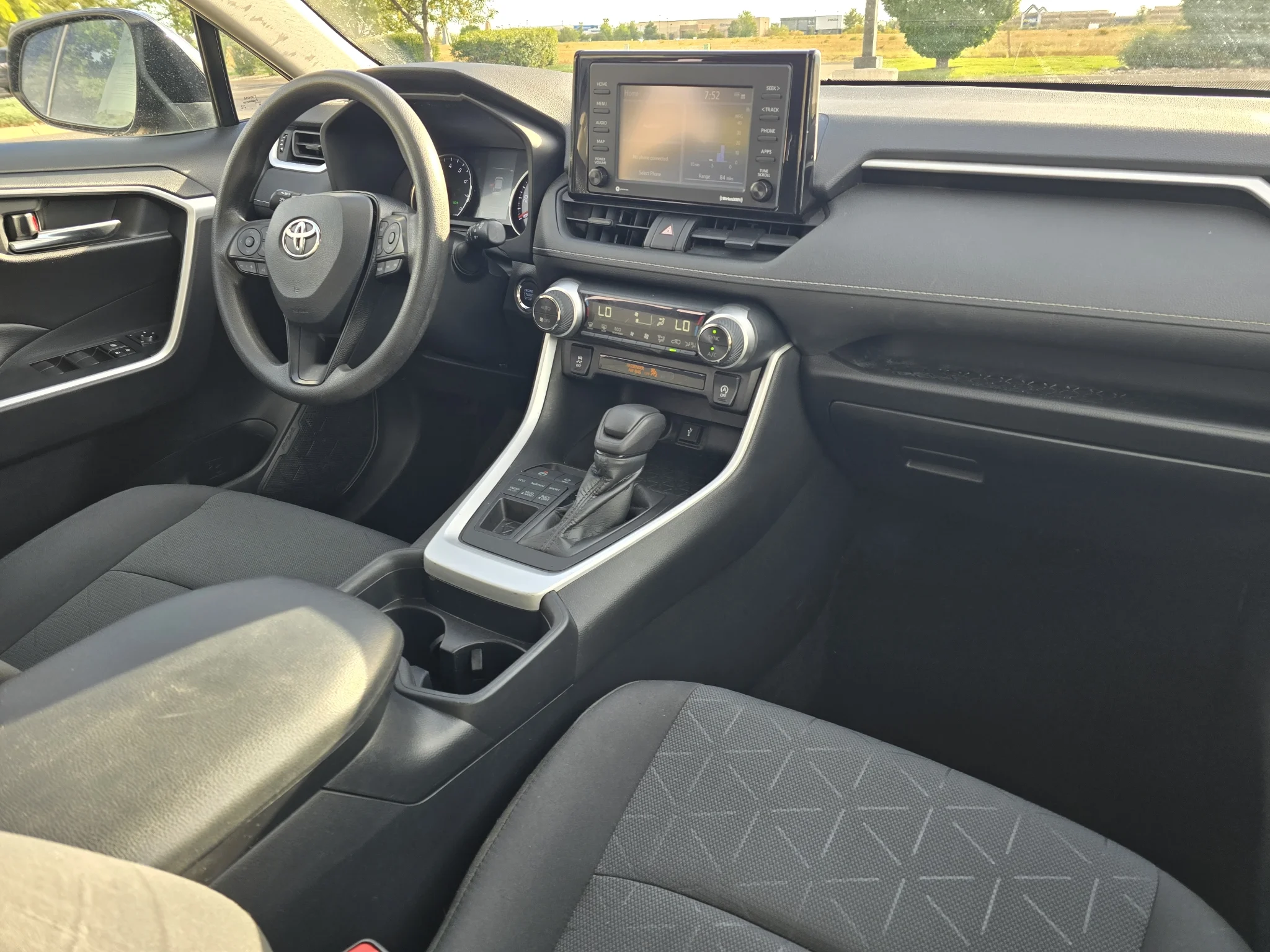 Used 2021 Magnetic Gray Metallic Toyota XLE image 25