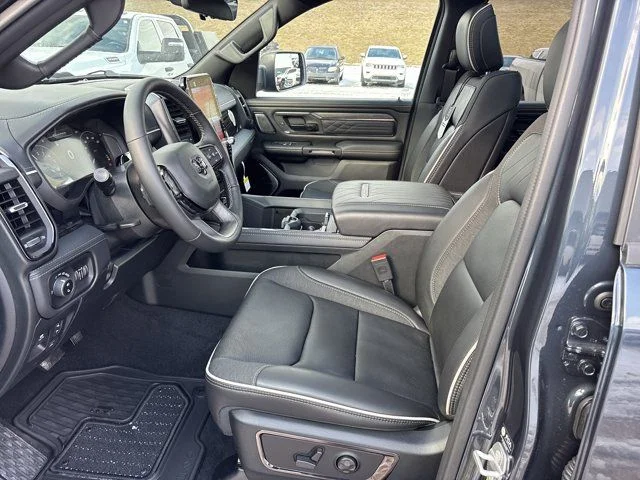 2026 RAM 1500 Limited - Photo 16