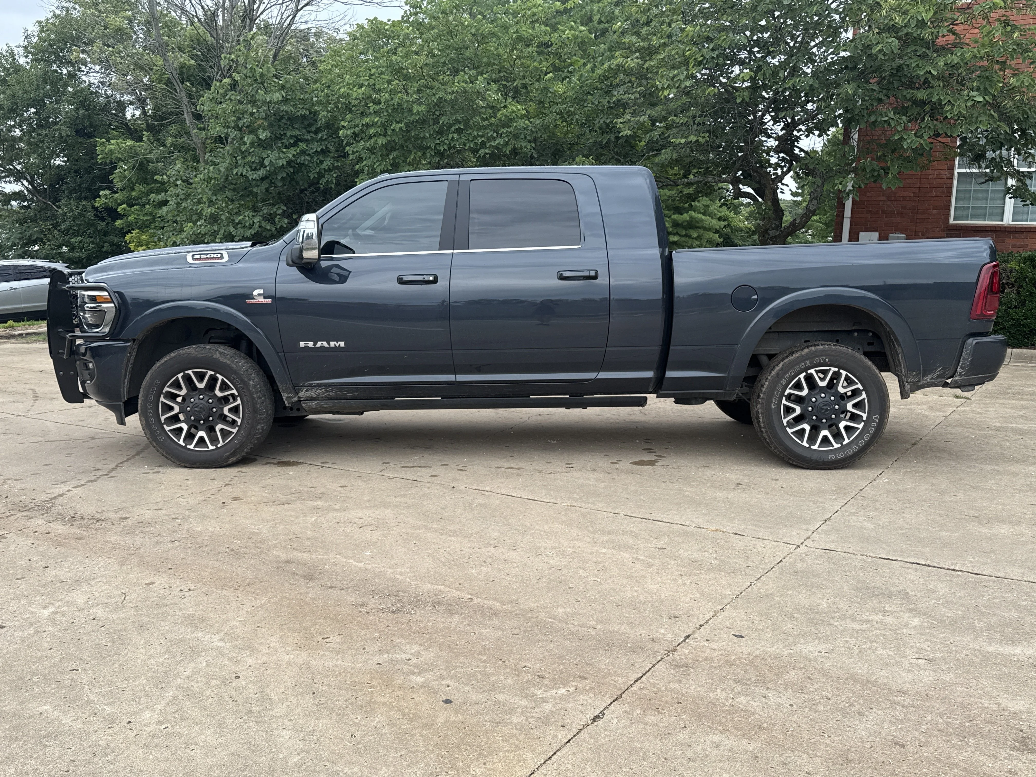 Used 2026 Forged Blue Metallic Ram Longhorn image 3