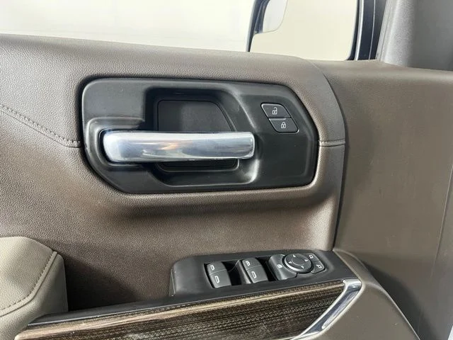 Used 2021 White Chevrolet RST image 13