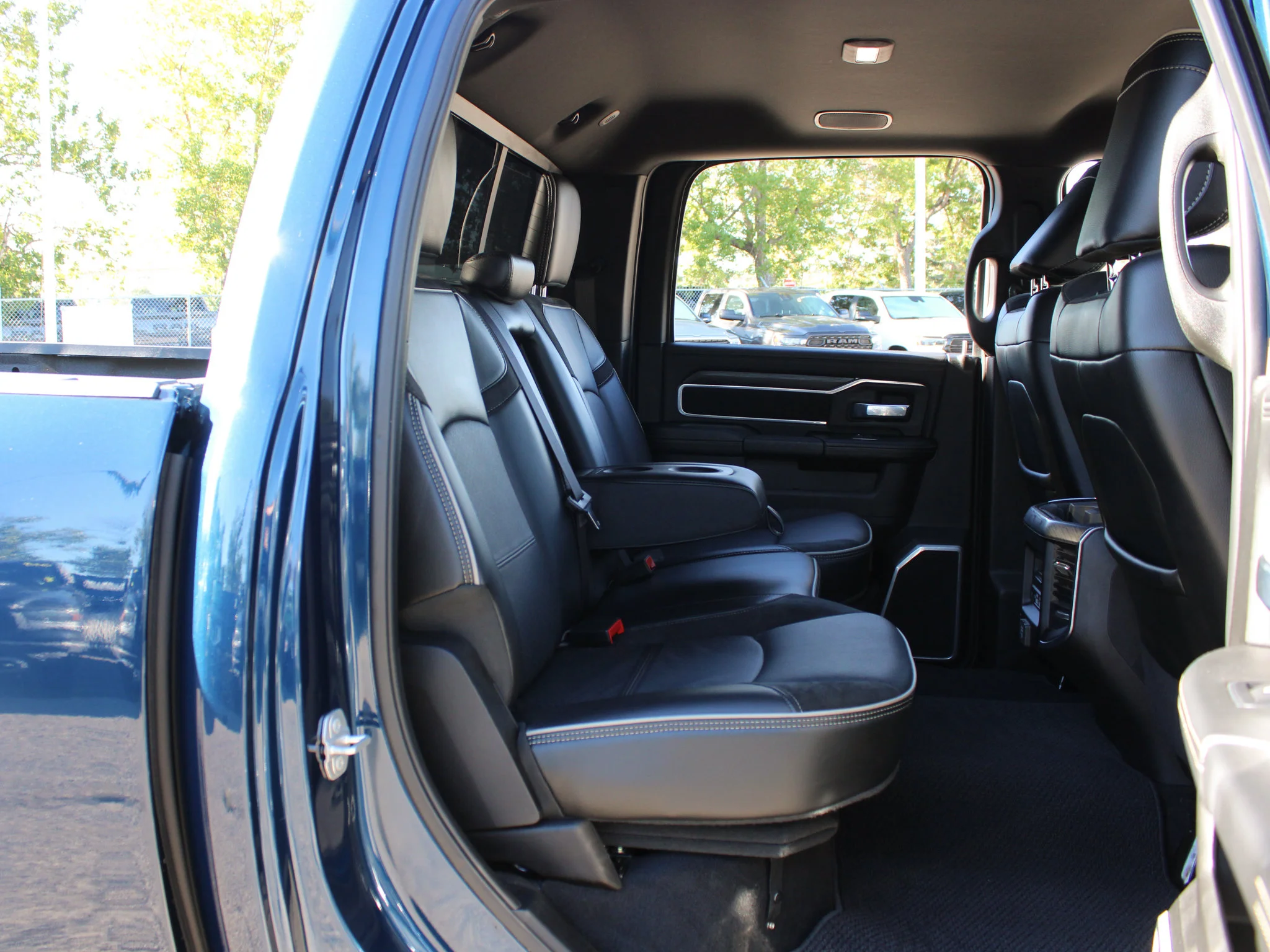 Certified Used 2024 Blue RAM Laramie* | Diesel | 5th Wheel & Gooseneck | Apple CarPlay | 3M PPF | Night Edition image 23