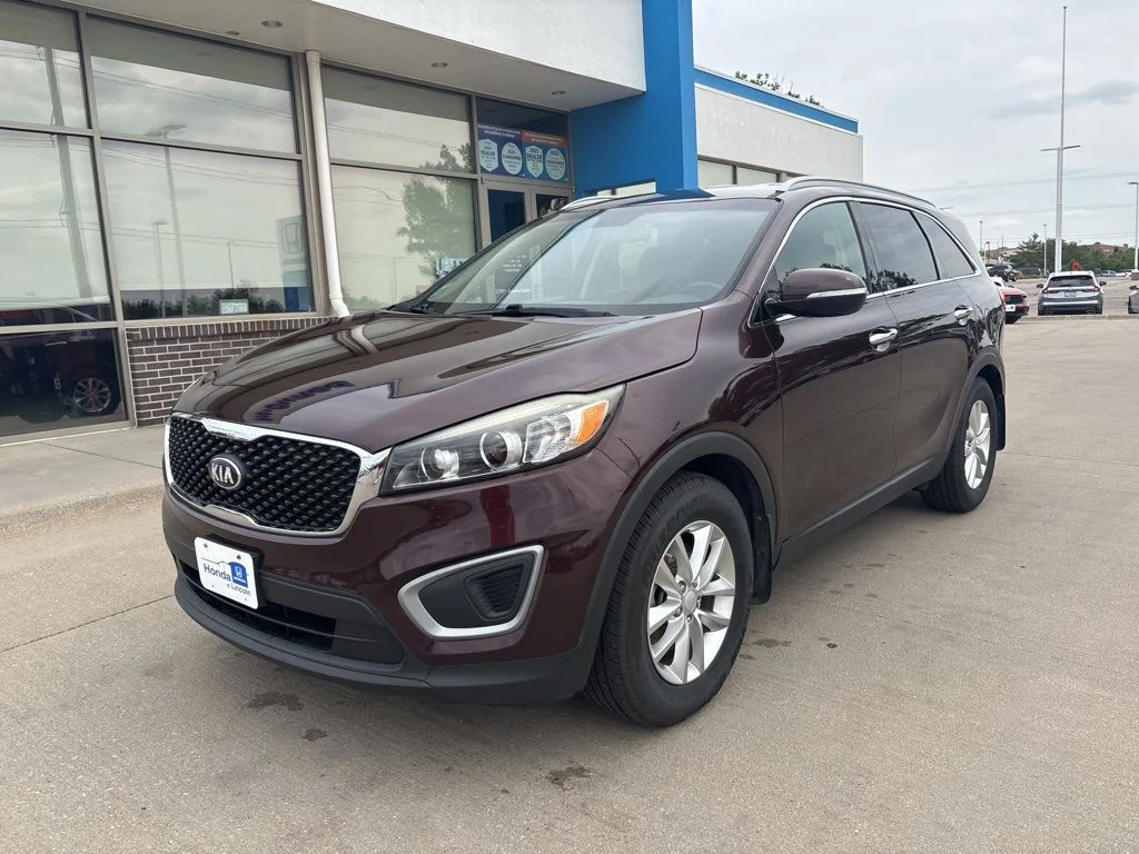 2016 Kia Sorento LX V6 AT's photo
