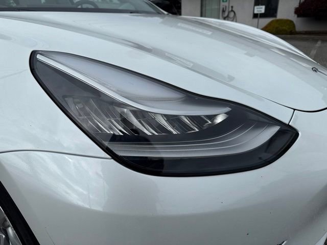 Used 2020 Pearl White Multi-Coat Tesla Long Range image 8