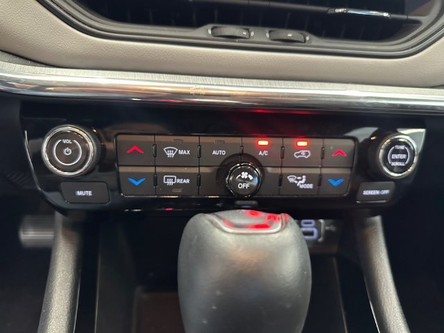 Used 2023 Black Jeep Limited image 28