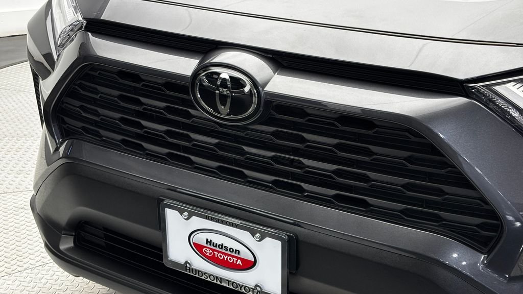 Used 2025 Gray Toyota XLE image 2