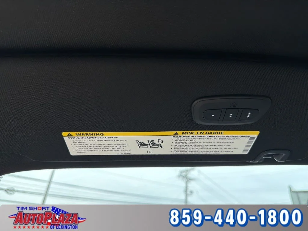 Used 2025 Black Chrysler Limited image 39