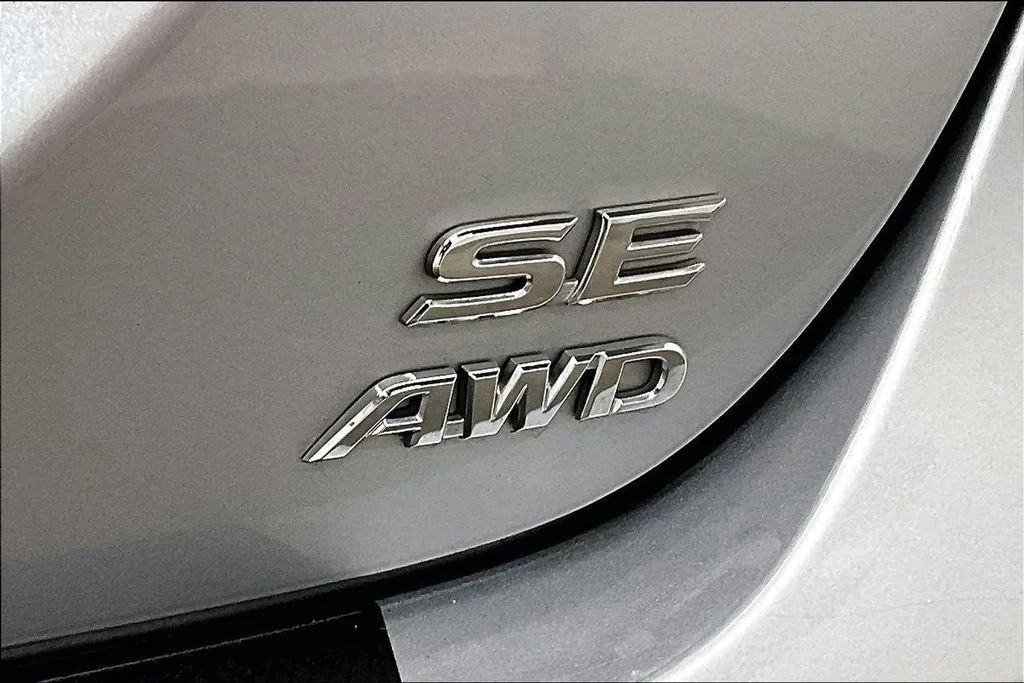 Used 2020 Silver Toyota SE image 24