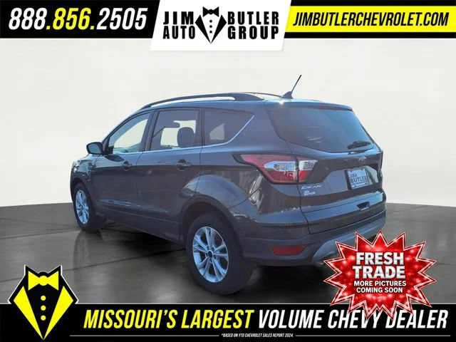 Used 2018 Gray Ford SEL image 23