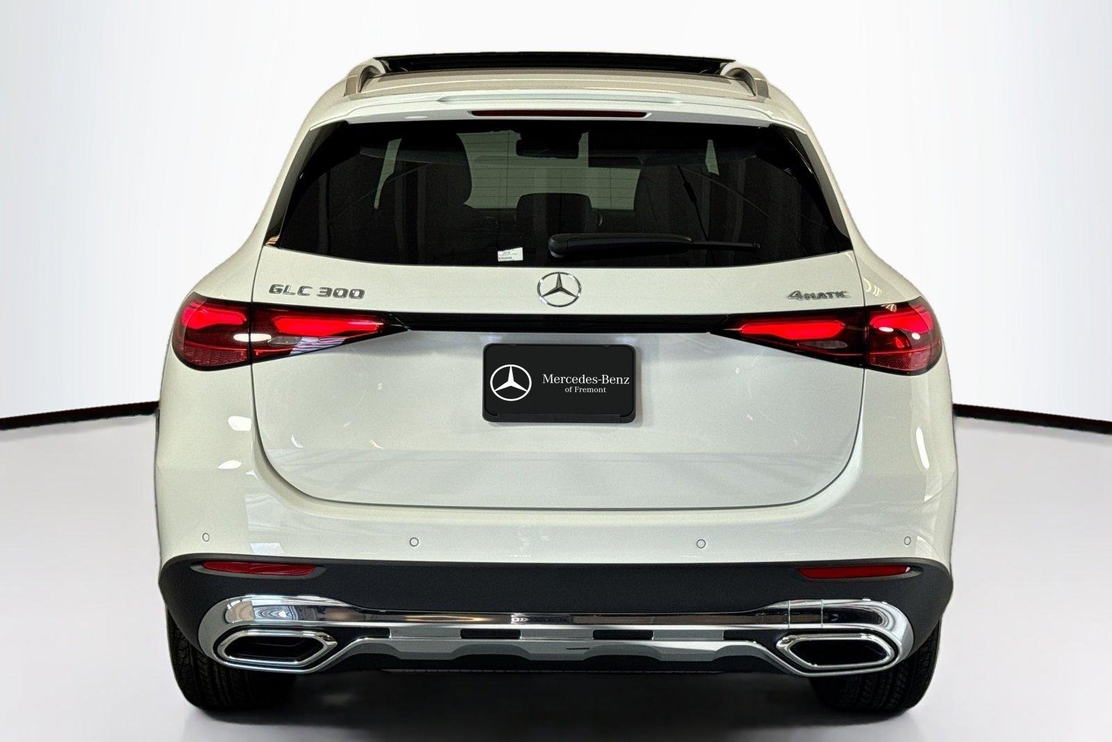 New 2026 Black Mercedes-Benz GLC 300 image 6