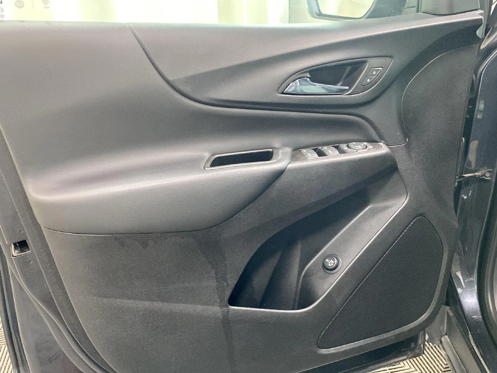 Used 2023 Iron Gray Metallic Chevrolet LT image 24