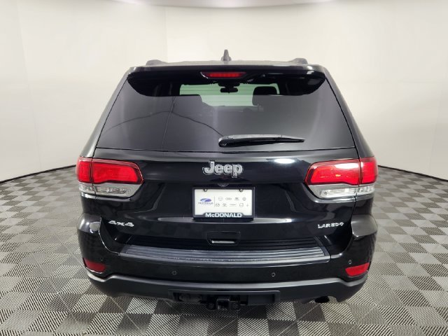 Used 2020 Black Jeep Laredo E image 4