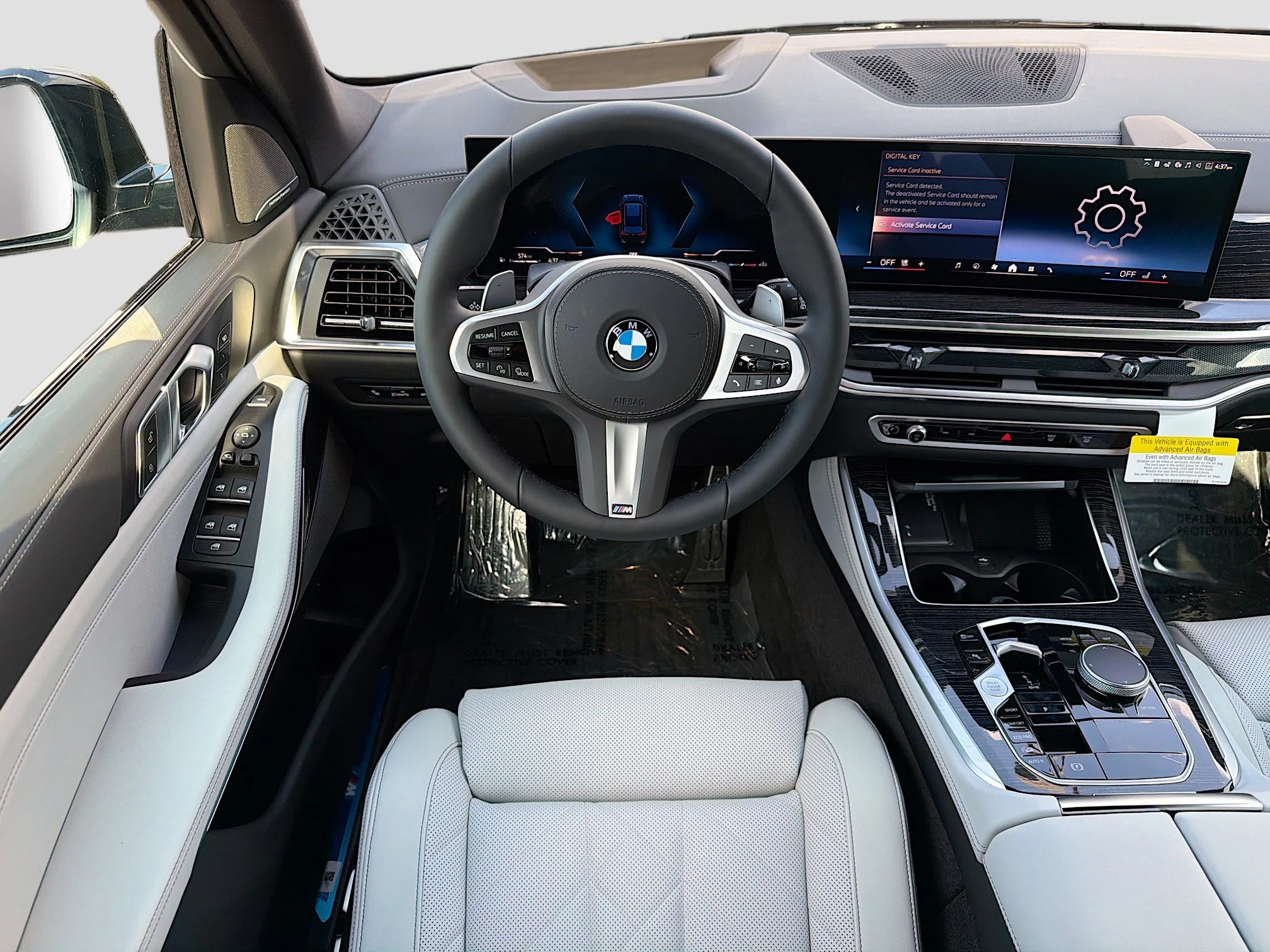 New 2026 Carbon Black Metallic BMW xDrive40i image 16