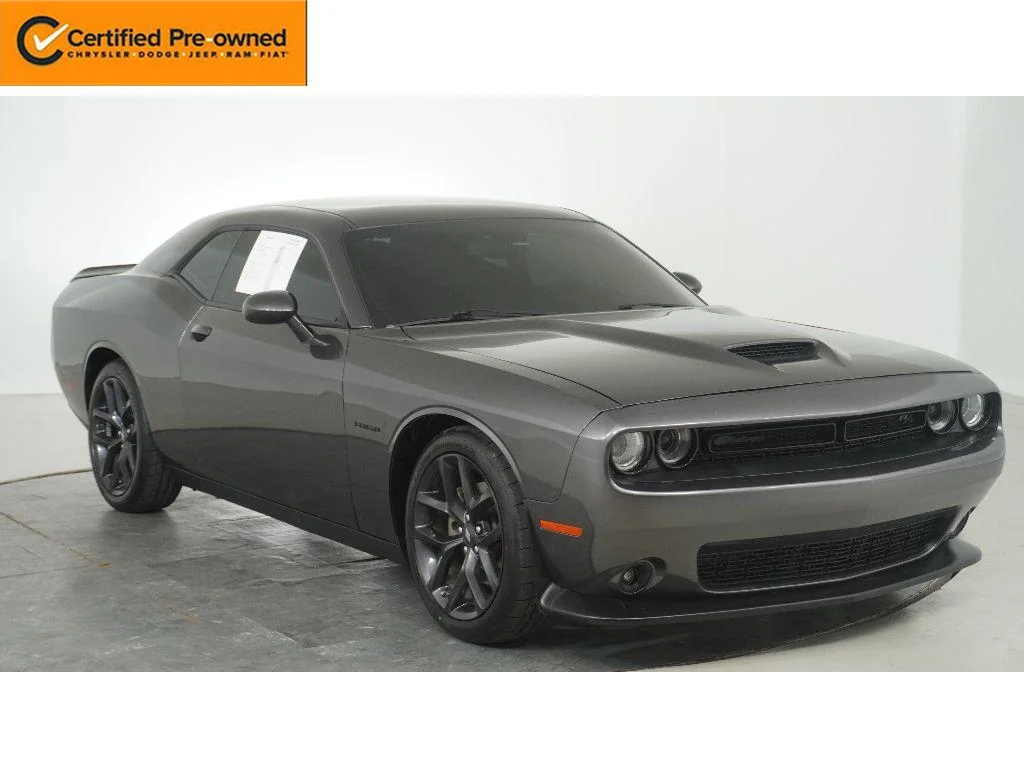 2022 Dodge Challenger R/T's photo