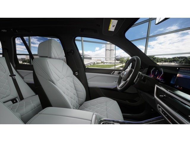 New 2026 White BMW X5 40i image 9