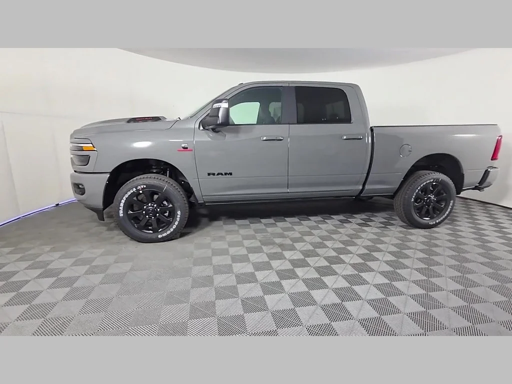 New 2026 Ceramic Gray Clear-Coat Exterior Paint RAM Laramie image 36