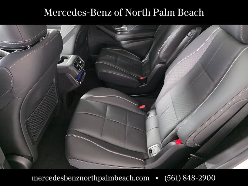 New 2026 Polar White Mercedes-Benz GLS 450 image 43