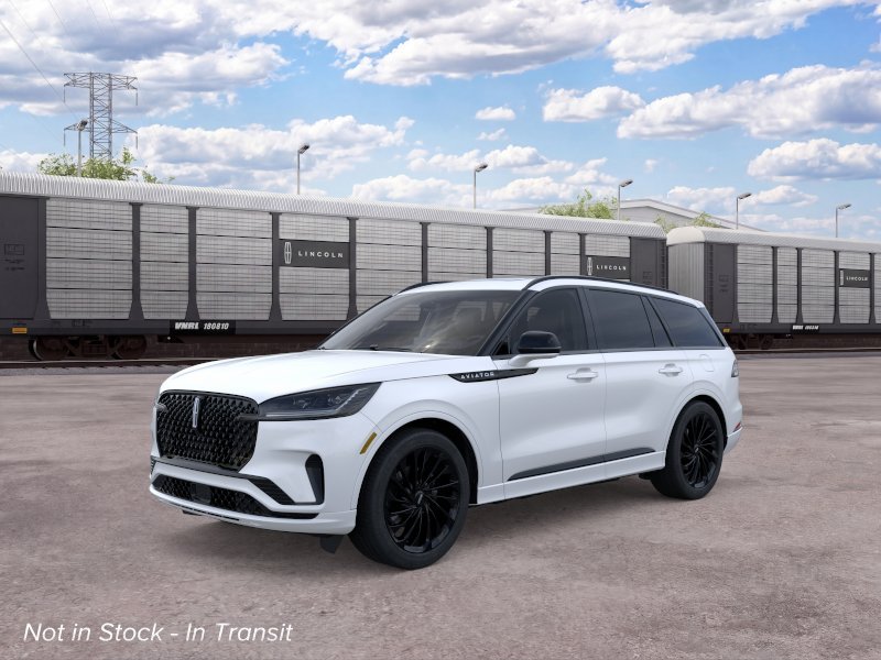 New 2026 Pristine White Metallic Tri-Coat Lincoln Reserve® image 1