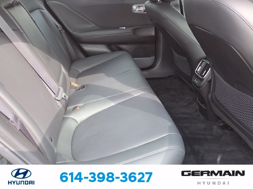Used 2023 Green Hyundai SEL image 20