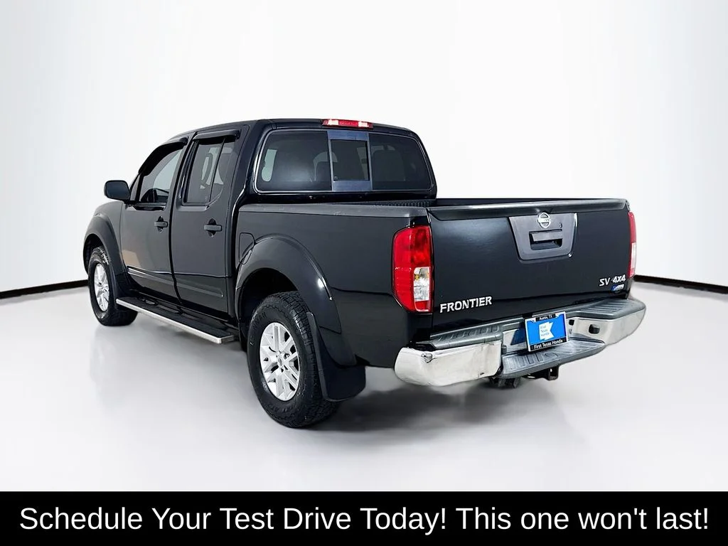 Used 2018 Magnetic Black Nissan SV image 5