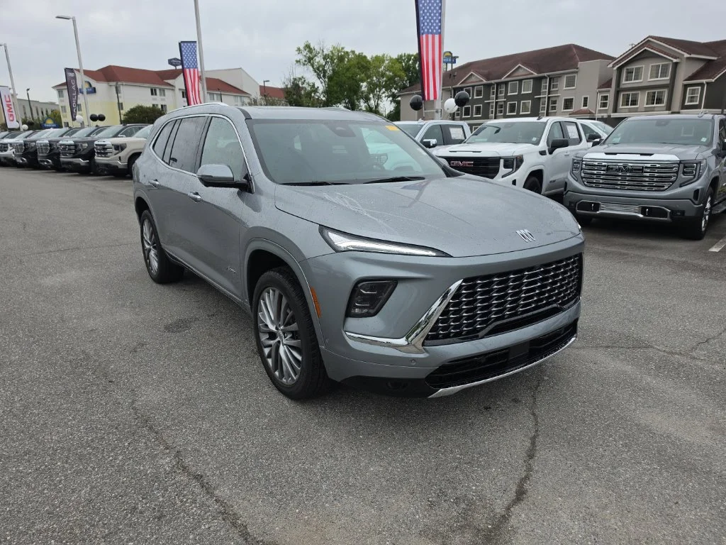 2025 Buick Enclave Avenir