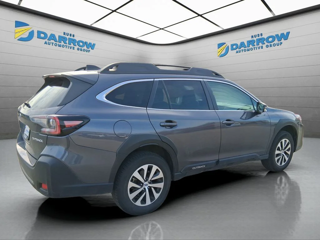 Used 2024 Gray Subaru Premium image 5