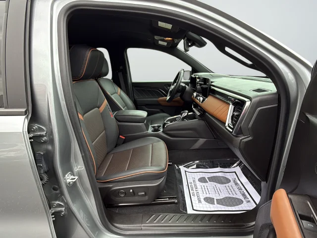 Used 2024 Gray GMC AT4 image 26