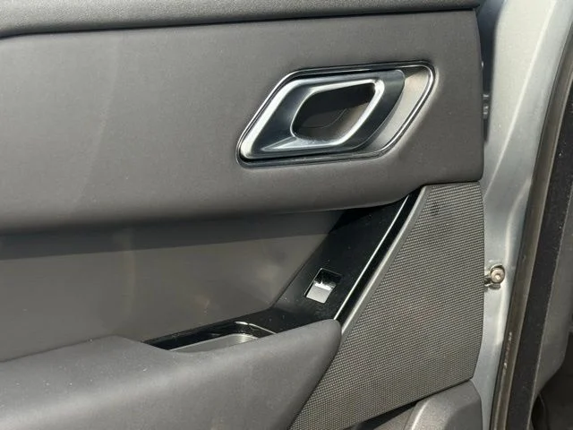 2026 Land Rover Range Rover Velar S - Photo 33