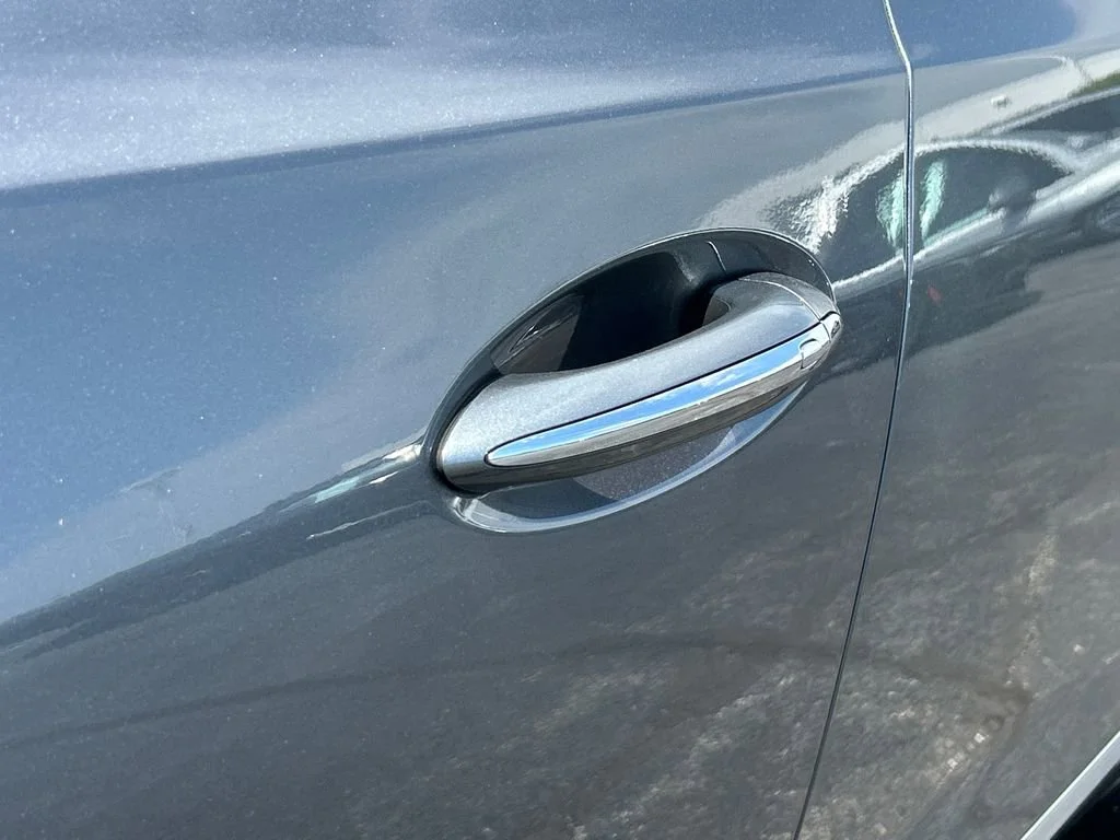 Certified Used 2020 Satin Steel Metallic Buick Premium image 13