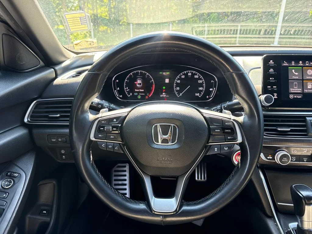 Used 2018 Modern Steel Metallic Honda Sport image 19