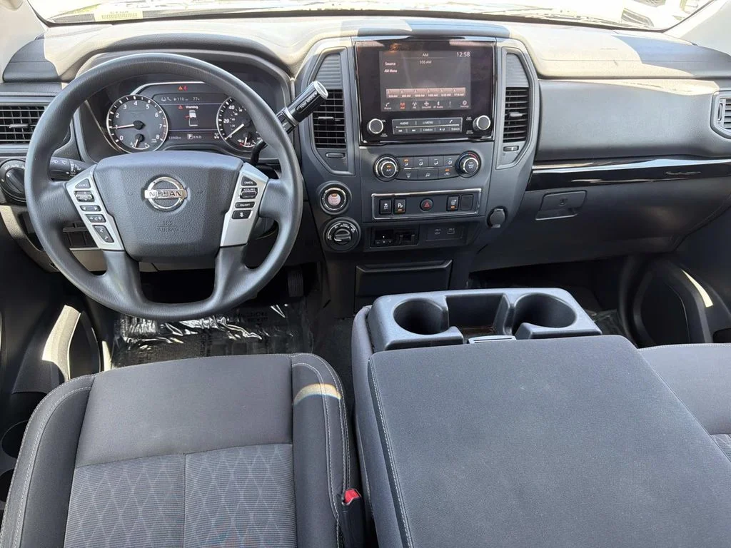 Used 2022 SUPER BLACK Nissan SV image 7