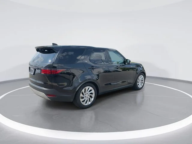 Used 2024 Black Land Rover S image 8