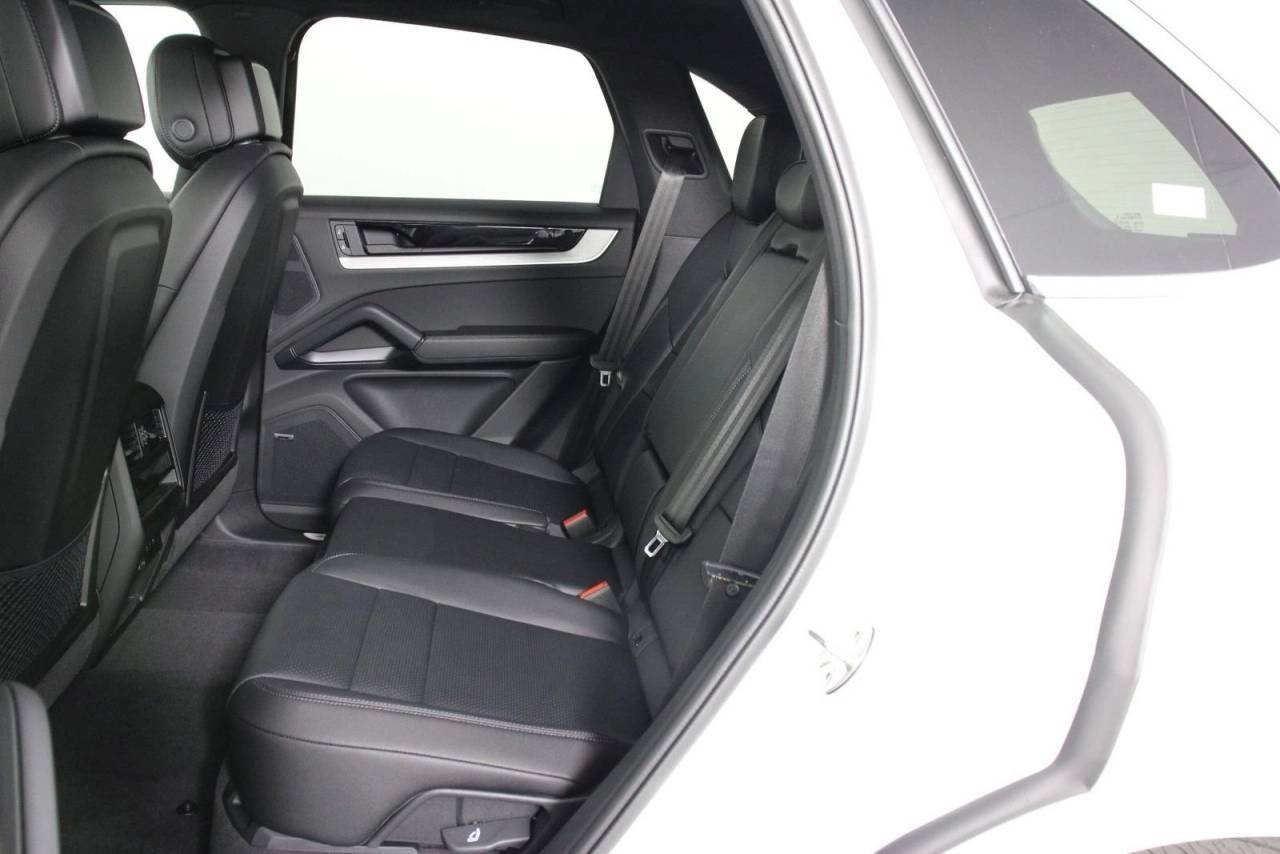 Certified Used 2026 White Porsche  image 17