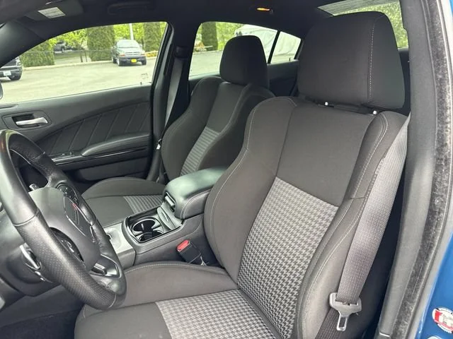 Used 2023 Frostbite Dodge R/T image 18