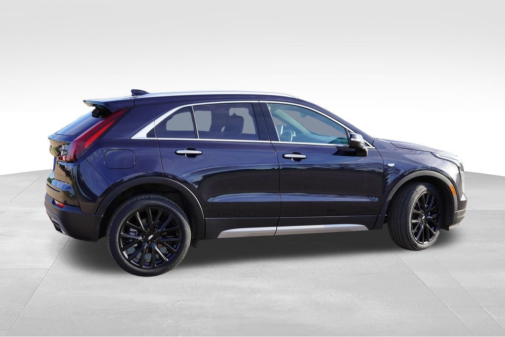 2023 Cadillac XT4 Premium Luxury - Photo 4