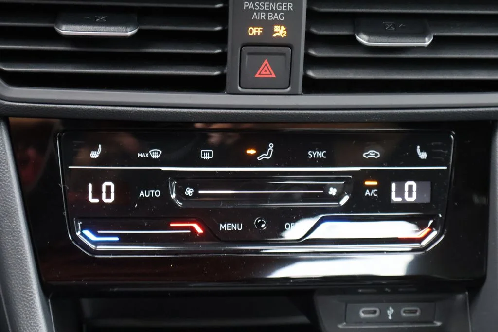2026 Volkswagen Jetta Sport - Photo 27