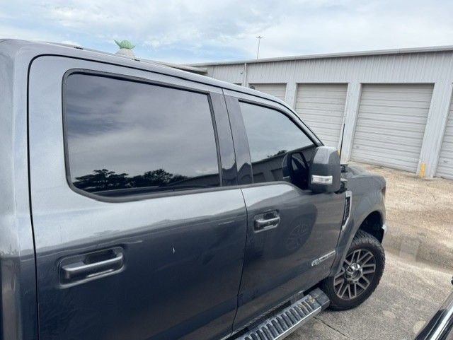 Used 2019 Gray Ford Lariat image 15