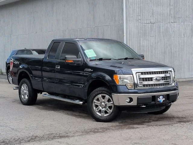 Used 2014 Blue Ford XLT image 11