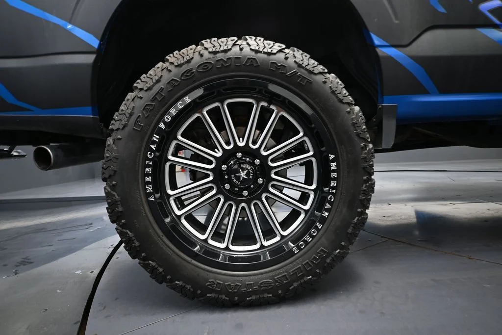 Used 2021 Blue Ford XLT image 17