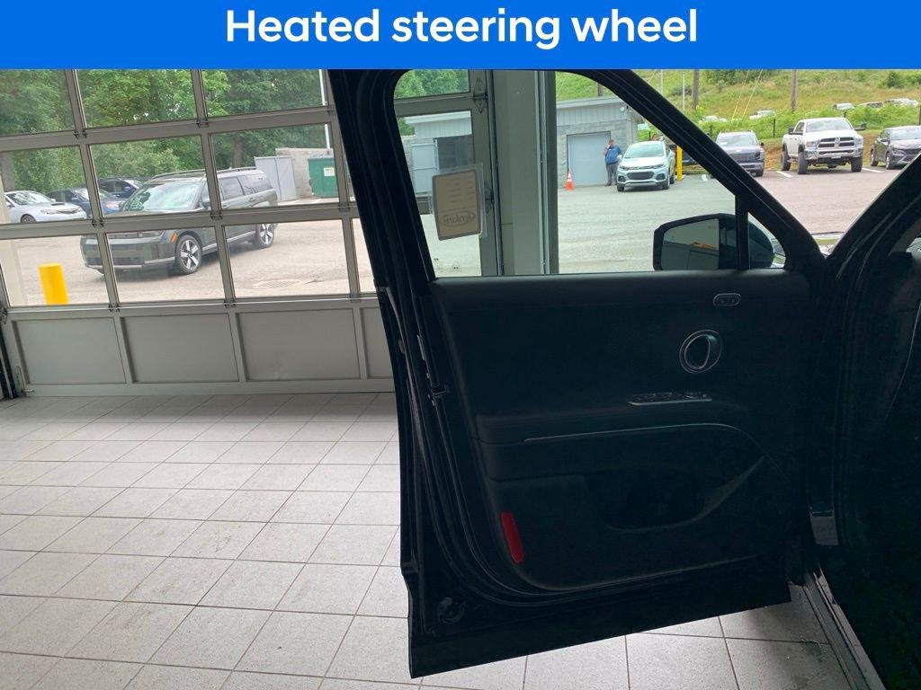 New 2026 Blue Hyundai SEL Premium AWD image 12