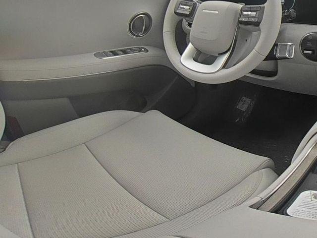 New 2026 Silver Hyundai SEL 8P image 36