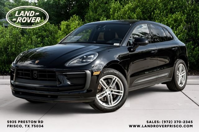 2025 Porsche Macan Base