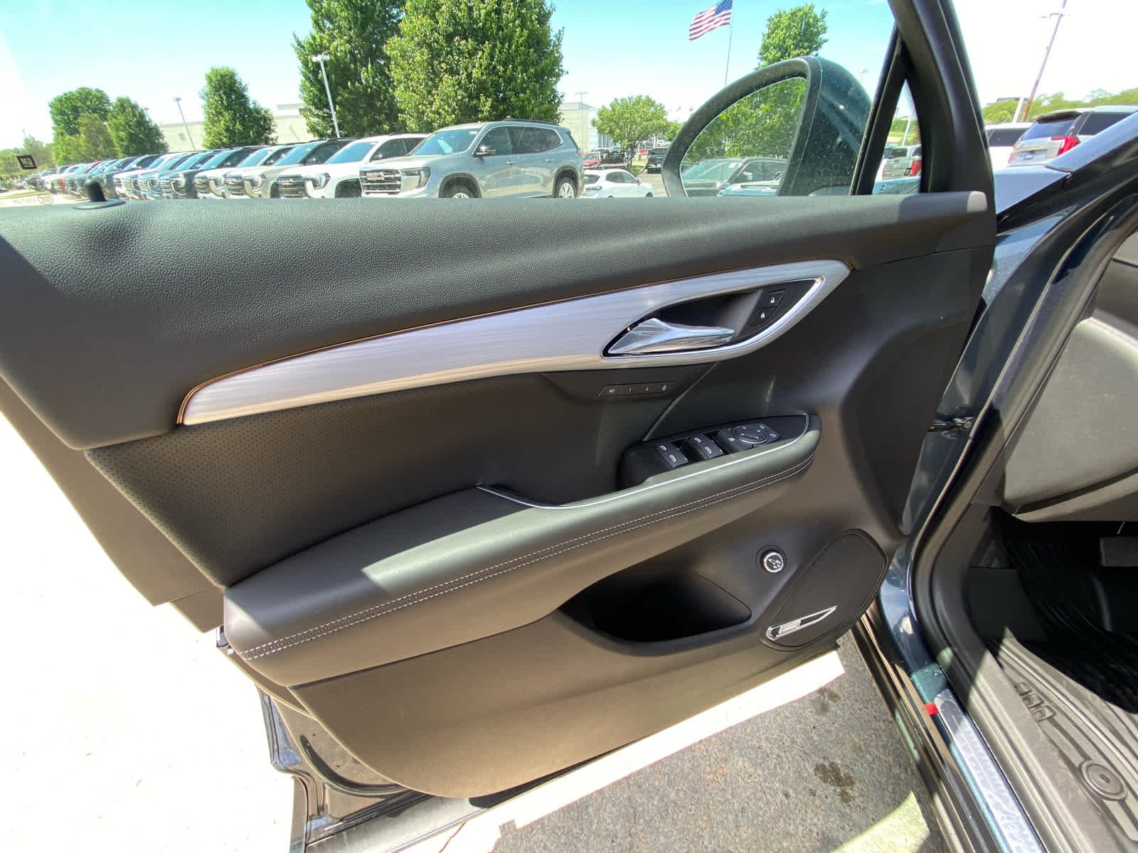 2026 Buick Envision Avenir - Photo 6