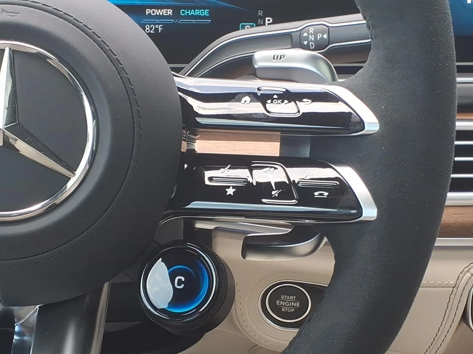 New 2026 Twilight Blue Metallic Mercedes-Benz AMG® GLE 63 S image 15