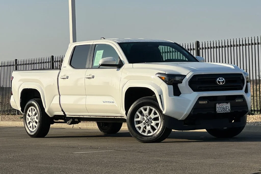 Certified Used 2025 White Toyota SR5 image 2
