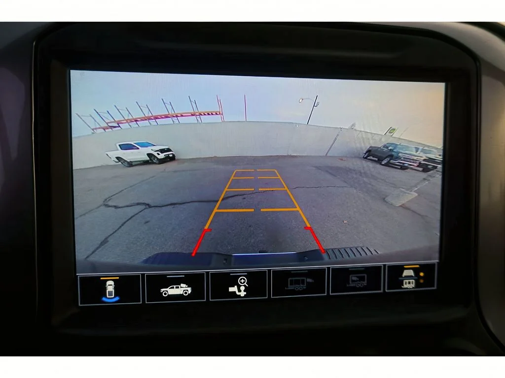 2023 Chevrolet Silverado 2500HD LTZ - Photo 21