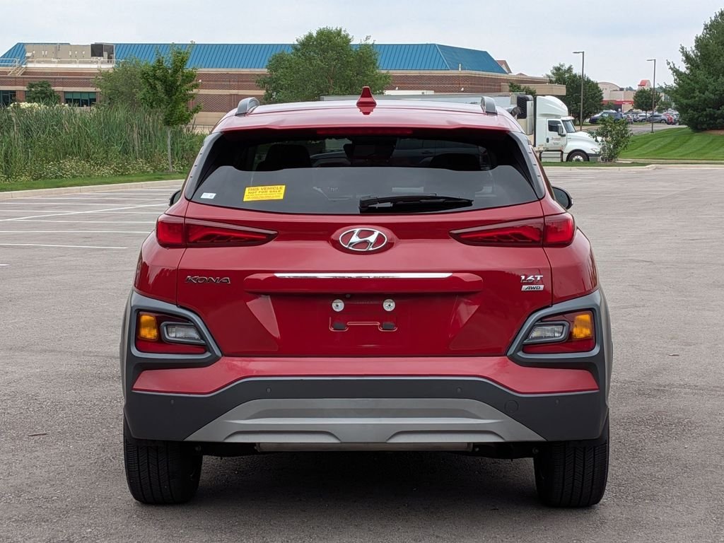 Used 2020 Red Hyundai Ultimate image 6