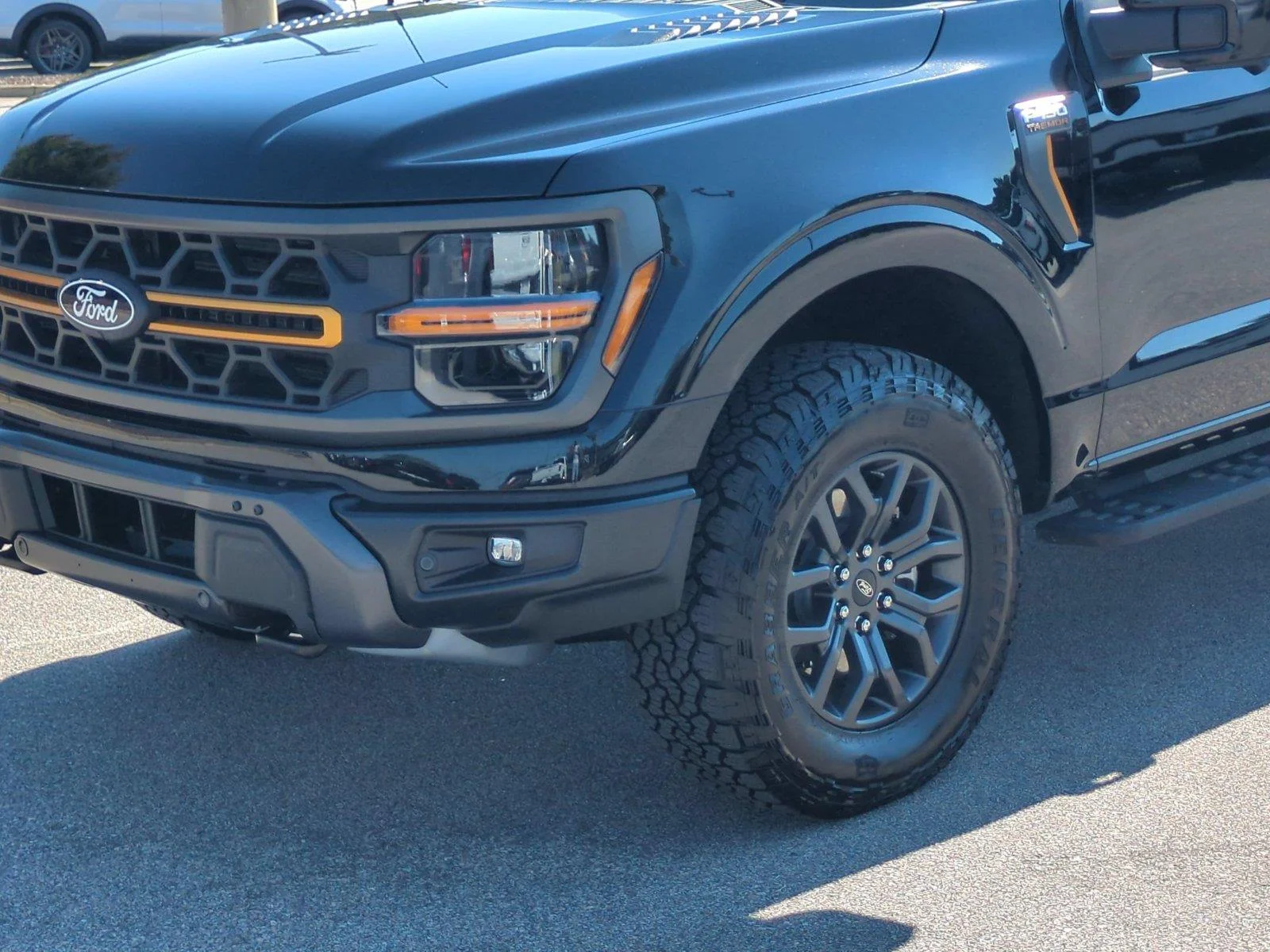 Used 2026 Agate Black Ford Tremor image 9