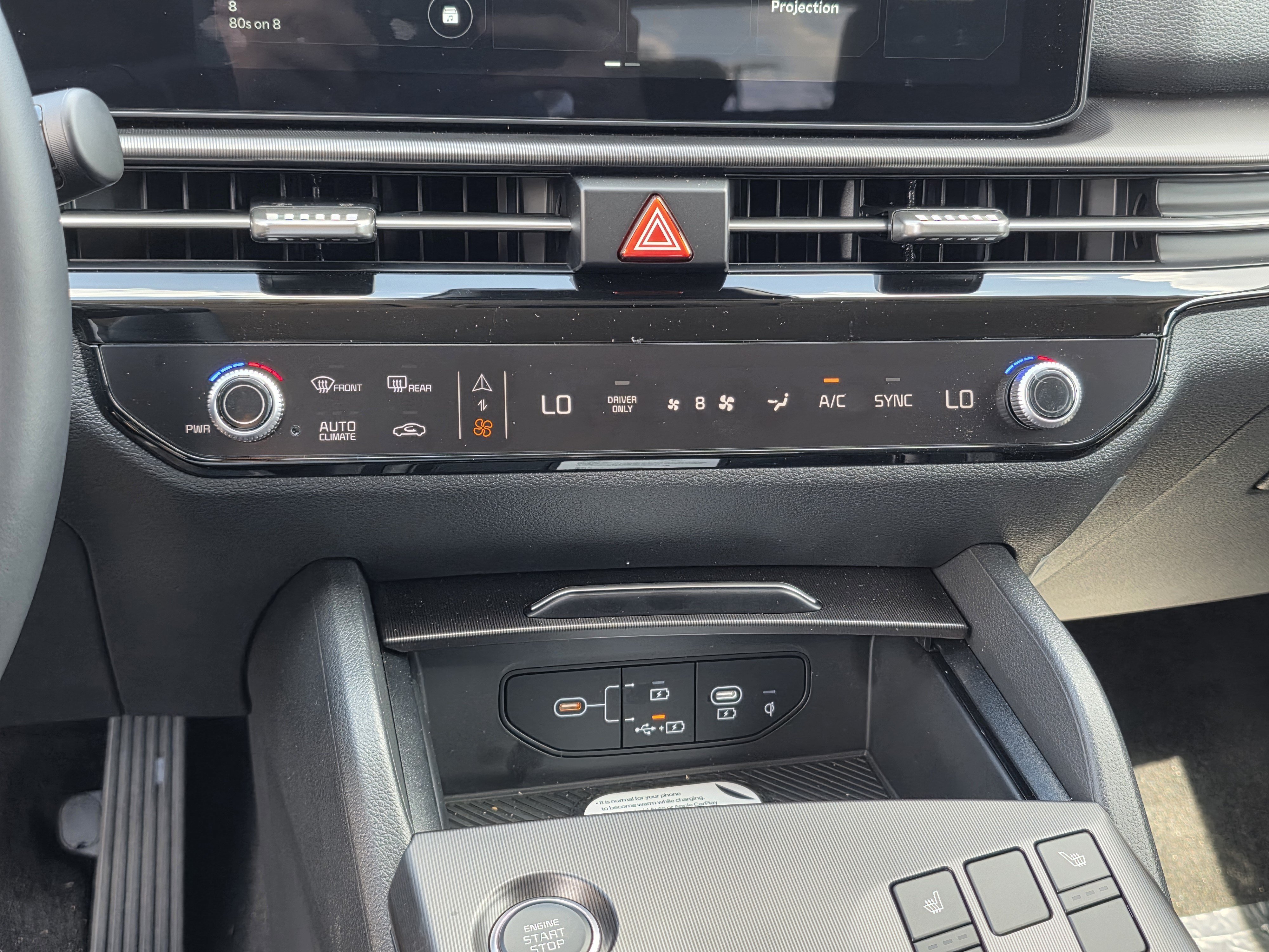 New 2026 Snow White Pearl Kia EX image 15