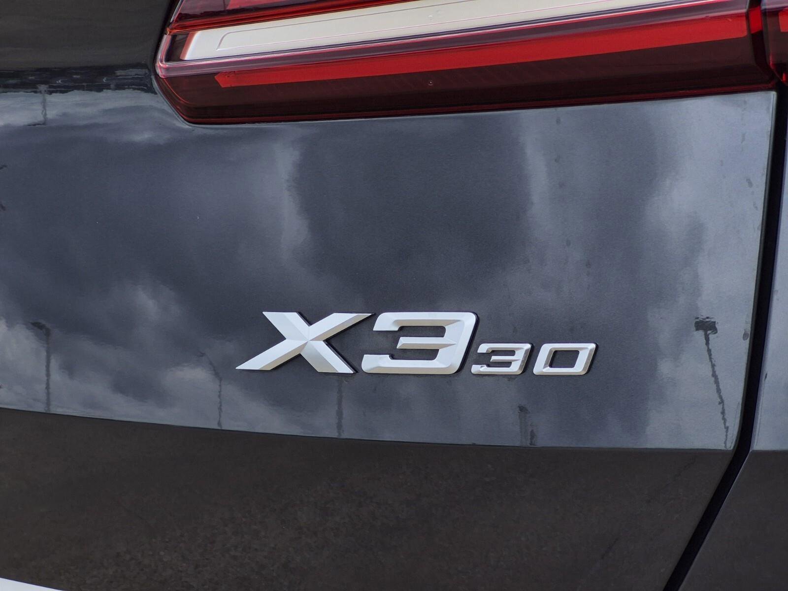 2025 BMW X3 30 - Photo 10