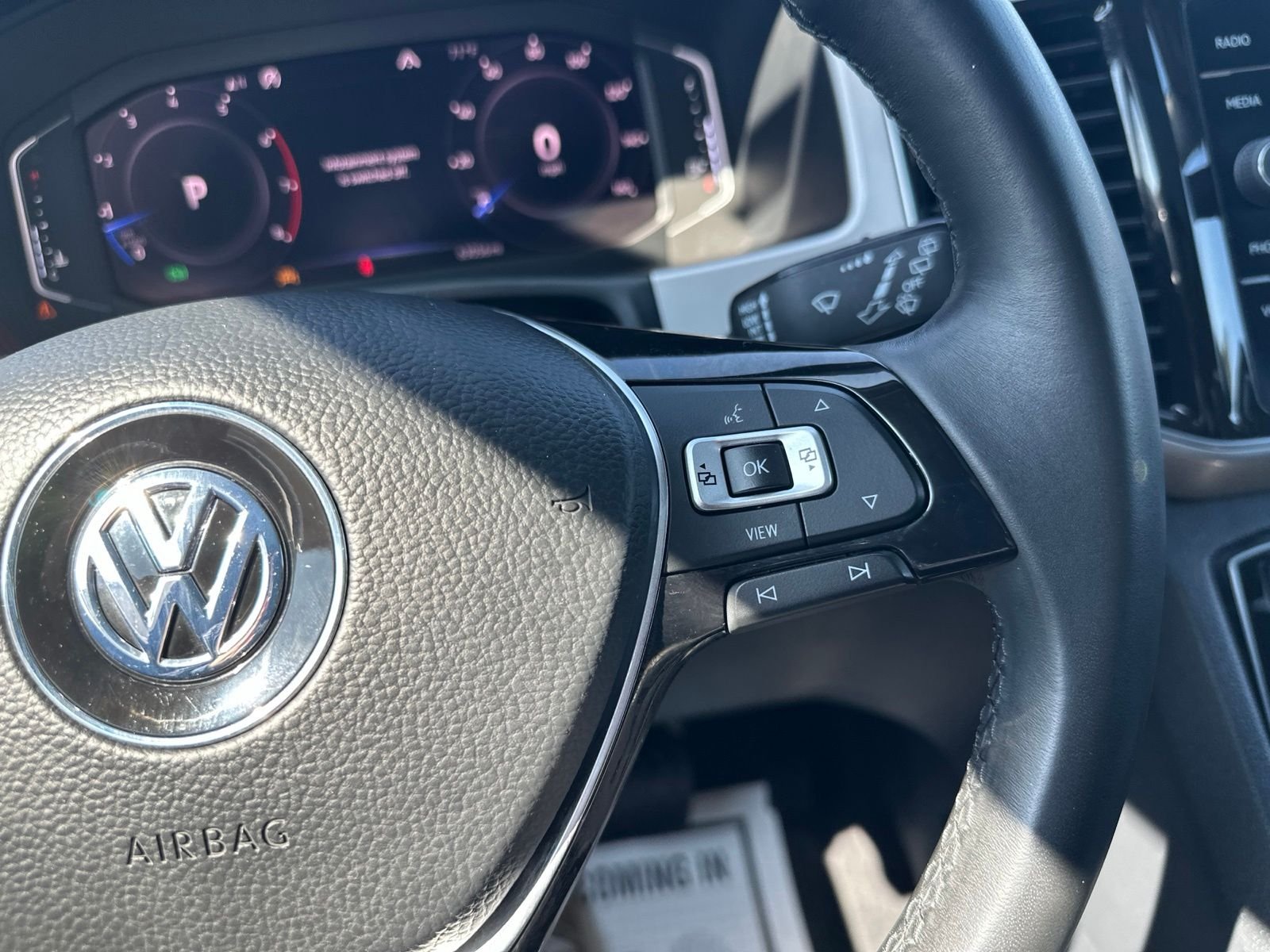 Used 2019 Gray Volkswagen SEL Premium image 66
